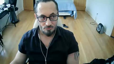 tuscan_taurus online show from January 31, 7:11 pm
