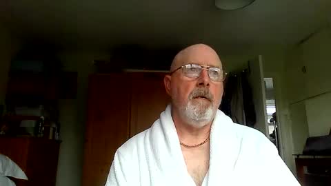 Snapshot of twatcockandballs chatting on October 7, 10:08 am twatcockandballs online show from October 7, 10:08 am