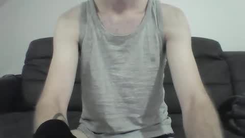 twink9123 online show from October 20, 9:19 pm