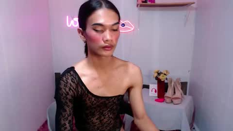 Snapshot of twink_clint chatting on October 17, 10:47 pm twink_clint online show from October 17, 10:47 pm