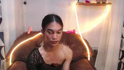 Snapshot of twink_clint chatting on October 1, 12:42 pm twink_clint online show from October 1, 12:42 pm