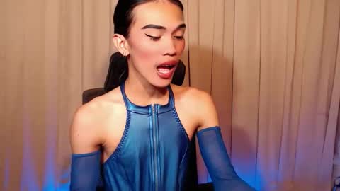 twink_clint online show from November 17, 4:04 am