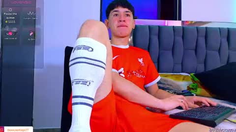 Mr Daren online show from June 30, 7:48 pm