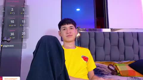 Mr Daren online show from June 12, 7:22 pm