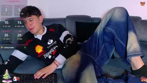 Mr Daren online show from December 3, 7:20 pm