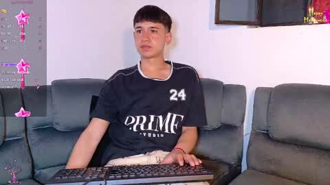 Mr Daren online show from November 3, 5:59 pm