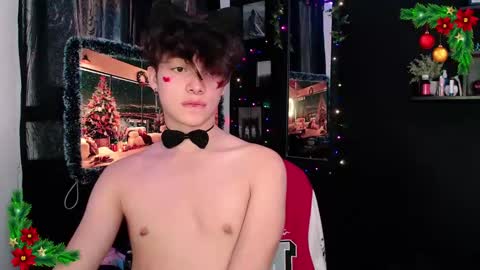 Snapshot of twink_dream__ chatting on December 14, 5:58 pm jhony online show from December 14, 5:58 pm