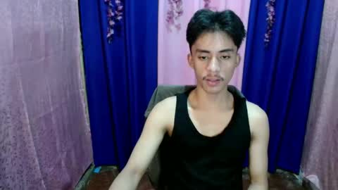Snapshot of twink_hairyass69 chatting on September 30, 5:49 pm Aladin online show from September 30, 5:49 pm