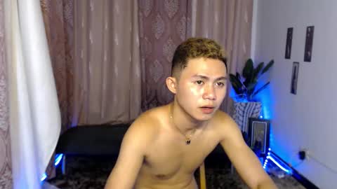 twink_nash online show from September 15, 11:22 am
