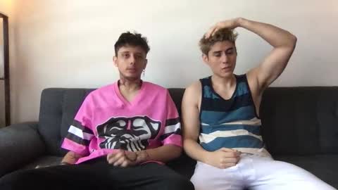 Derrick online show from October 15, 4:47 pm