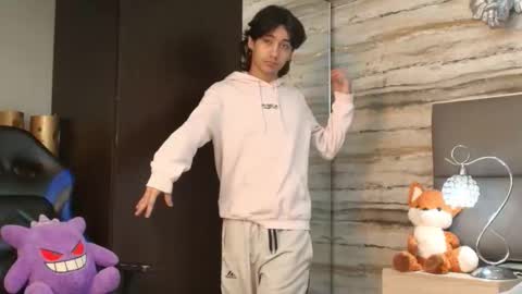    online show from March 15, 3:47 am