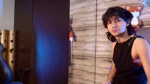    online show from March 4, 3:57 am