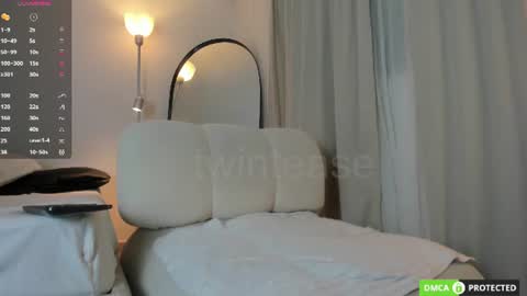 twintease online show from June 24, 10:56 pm
