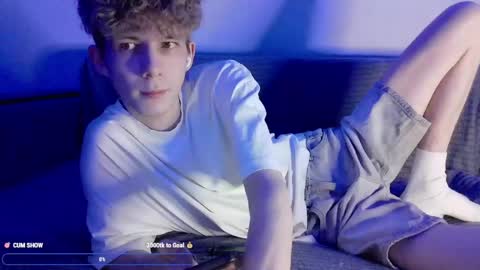 TwiShadow online show from March 18, 8:01 pm