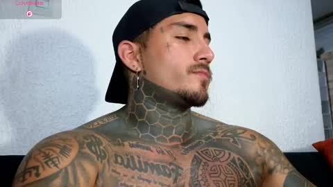 Angel online show from April 21, 1:42 am