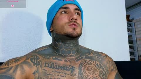 Angel online show from April 27, 1:24 am