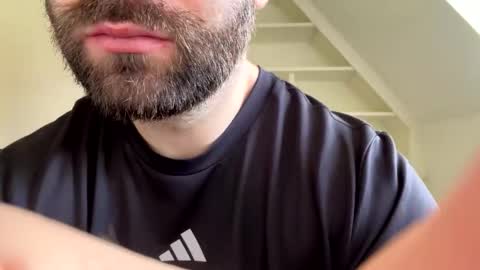 Twoodford online show from March 11, 11:39 am