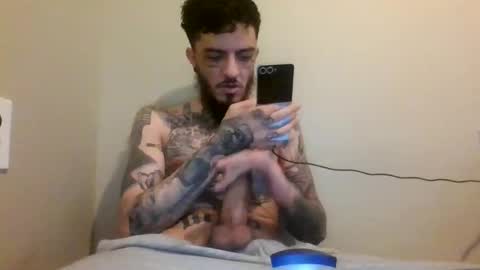 twotoneblicky online show from February 25, 5:14 pm