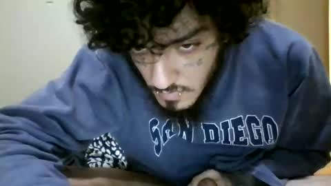 twotoneblicky online show from November 24, 4:24 am