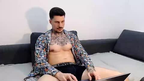 Snapshot of tyagodoll chatting on January 7, 6:24 pm tyagodoll online show from January 7, 6:24 pm