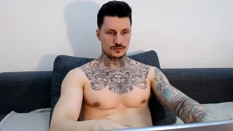Snapshot of tyagodoll chatting on December 21, 6:34 pm tyagodoll online show from December 21, 6:34 pm