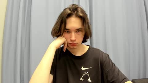 Tyler  johnson online show from January 28, 7:42 pm