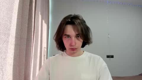 Tyler  johnson online show from February 28, 8:20 am