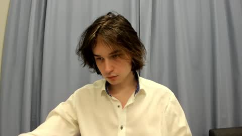 Tyler  johnson online show from January 25, 9:35 pm