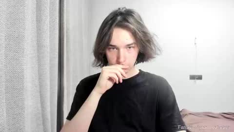 Tyler  johnson online show from February 10, 1:14 am