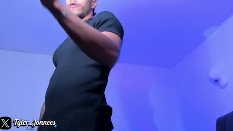 Tyler online show from October 20, 9:41 pm