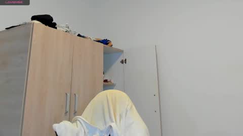     online show from December 31, 4:04 pm