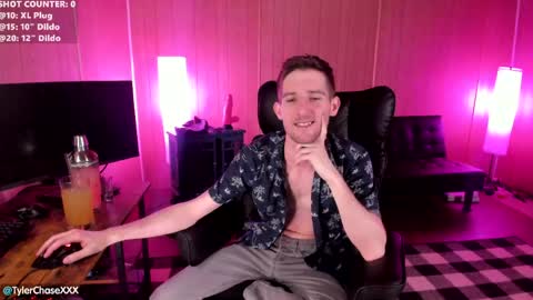 Tyler Chase online show from April 9, 11:22 pm