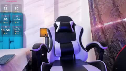 Tyler online show from October 27, 7:16 pm