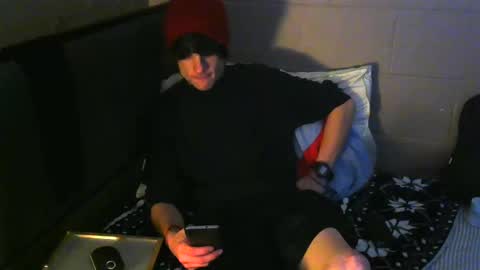 Snapshot of tylerlee199169 chatting on December 10, 6:28 pm Tyler online show from December 10, 6:28 pm