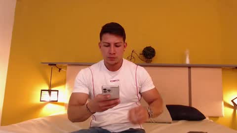 tyronyx online show from October 1, 7:18 pm