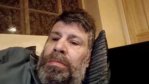 tyson2512 online show from April 1, 9:45 pm