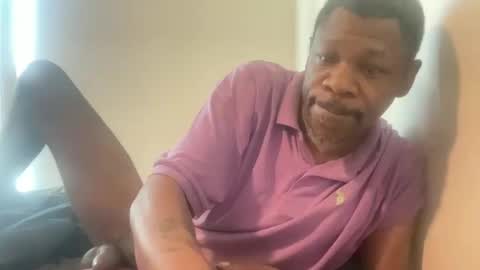 Snapshot of uglydudefucks chatting on October 14, 7:10 pm letscam2cam bbc cockring big cock online show from October 14, 7:10 pm