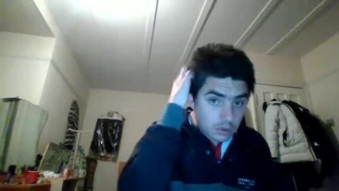 Snapshot of uglyyounlad chatting on January 7, 1:28 am uglyyounlad online show from January 7, 1:28 am