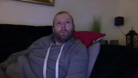 ukmatty3 online show from December 23, 10:01 pm