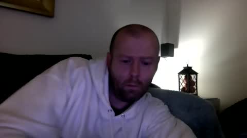 ukmatty3 online show from December 15, 11:42 pm