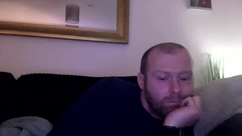 ukmatty3 online show from March 8, 12:42 am