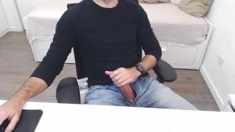 Ulep online show from November 18, 10:52 am