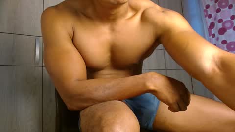 Snapshot of ulisess15 chatting on February 4, 11:27 am Felipe model independent online show from February 4, 11:27 am
