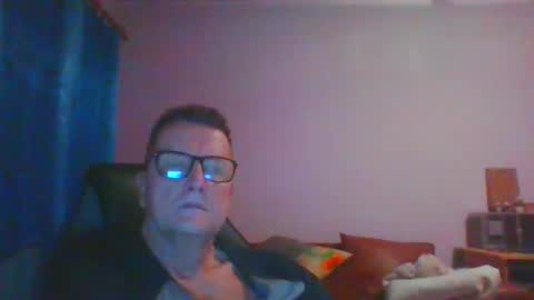 Snapshot of ulmeni4 chatting on January 14, 5:34 pm ulmeni4 online show from January 14, 5:34 pm