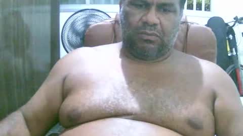 Snapshot of ulmo_br chatting on March 8, 12:20 am ulmo_br online show from March 8, 12:20 am
