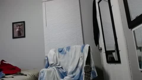 ulookiplayit online show from May 14, 6:55 am
