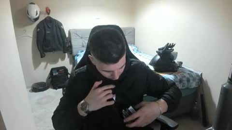 hi im mike tyson -  online show from April 23, 9:17 pm