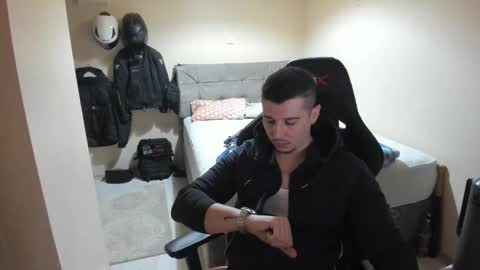 hi im mike tyson -  online show from May 17, 10:06 pm
