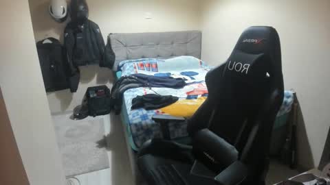 hi im mike tyson -  online show from April 29, 10:05 pm