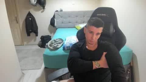 Snapshot of ulxer chatting on October 12, 8:58 pm hi im mike tyson - online show from October 12, 8:58 pm